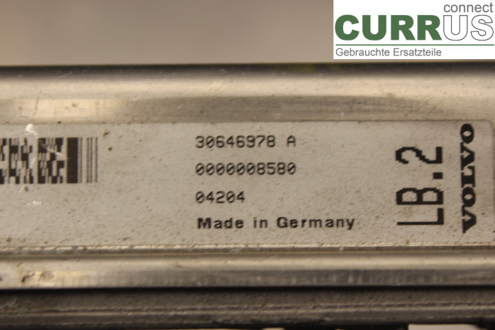 VOLVO V70      05-08 Engine Control Unit (ECU) 30646978A 2.4D5/D5244T