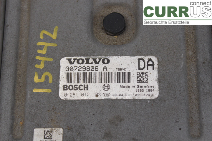 VOLVO V70      05-08 Engine Control Unit (ECU) 30729826A 2,4D/D5244T4
