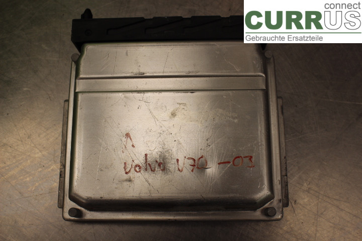 VOLVO V70      00-04 Engine Control Unit (ECU) 08677708A 