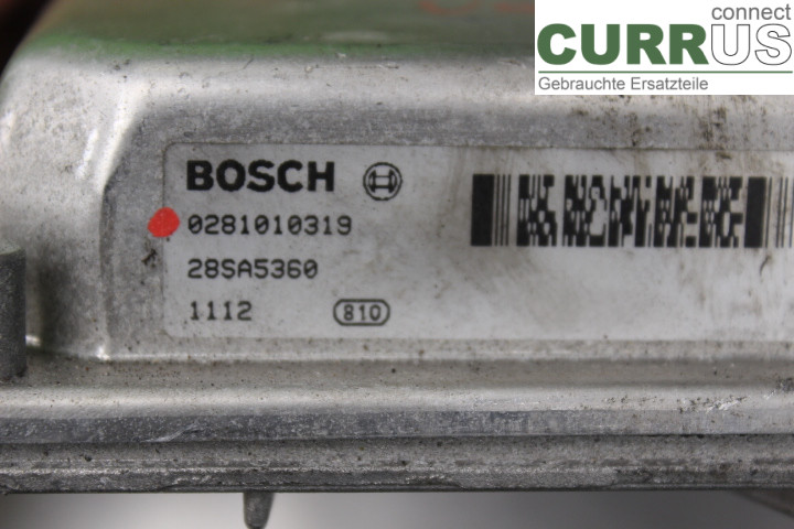 VOLVO V70      00-04 Engine Control Unit (ECU) 08677708A 