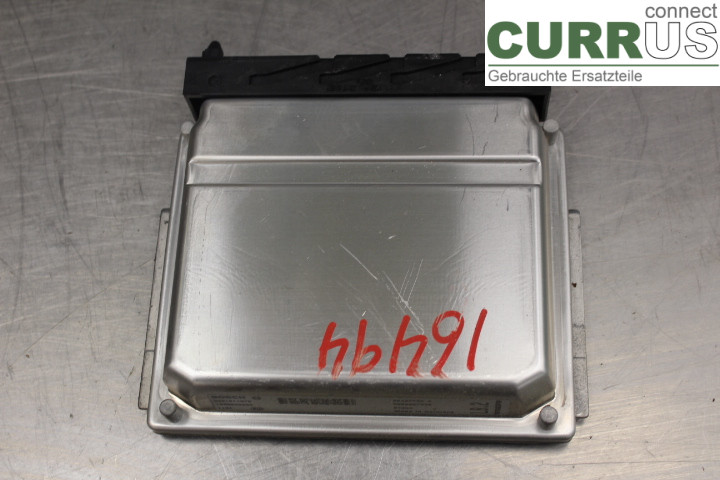 VOLVO XC90     03-06 Motorens styreenhed (ECU) 30637733A 2,4D5/D5244T
