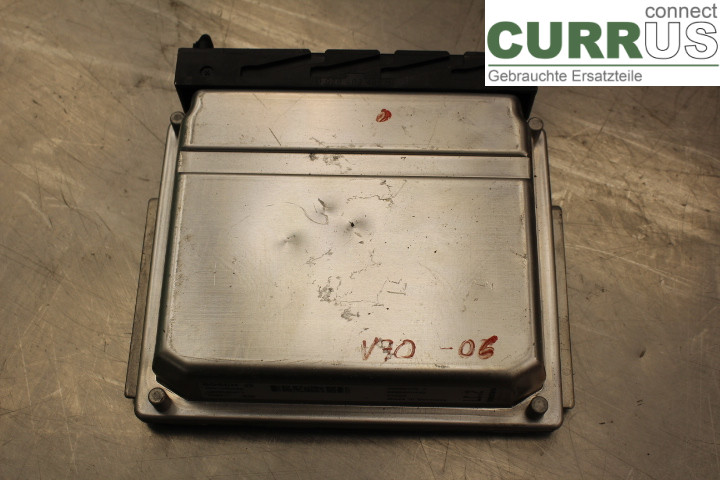 VOLVO V70 05-08 Engine Control Unit (ECU) 30668478A