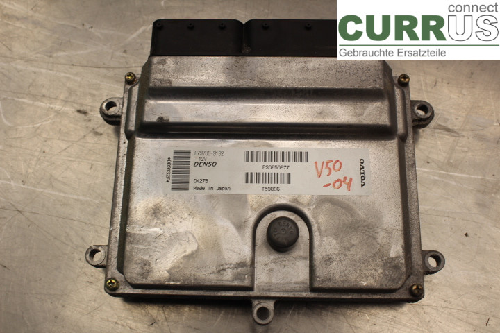 VOLVO V50      04-07 Engine Control Unit (ECU) P30650677 