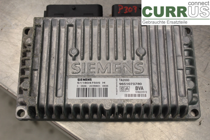 PEUGEOT 307     01-05 Engine Control Unit (ECU) 9651070780 