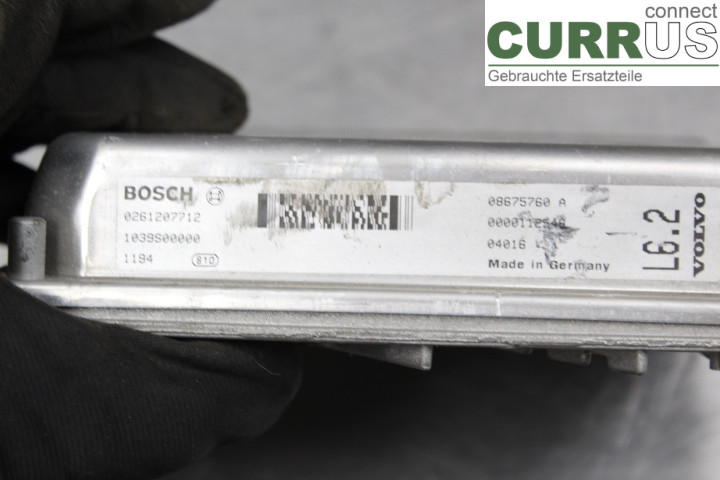 VOLVO S60      01-04 Engine Control Unit (ECU) 08675760A 