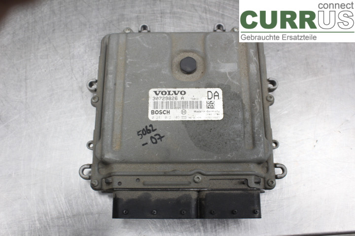 VOLVO V70 05-08 Engine Control Unit (ECU) 30729826A