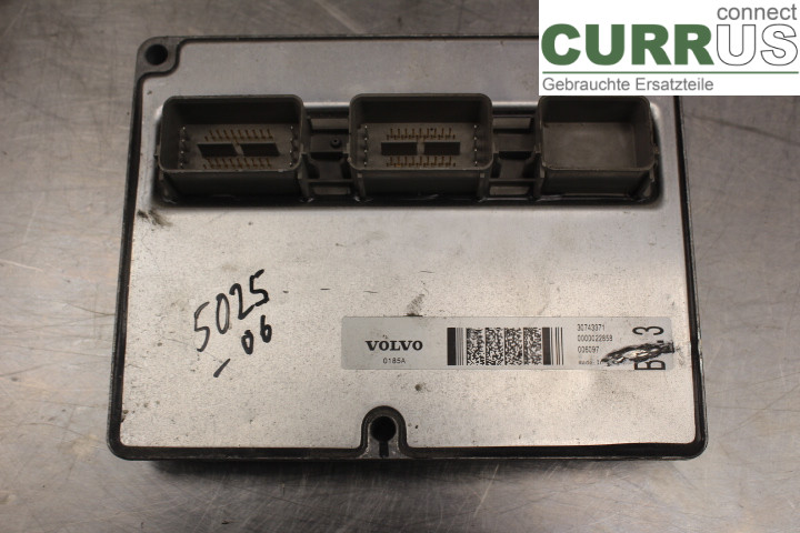 VOLVO V50      08-12 Engine Control Unit (ECU) 30743371 