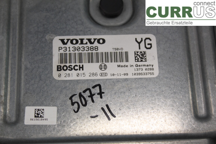 VOLVO V60  11-13 Sterownik silnika (ECU) 31303388 