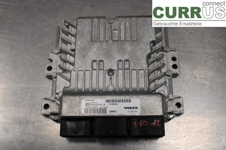VOLVO V50 08-12 Engine Control Unit (ECU) P31303388