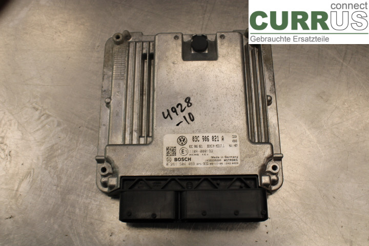 VW PASSAT      05-10 Motorsteuergerät (ECU)  