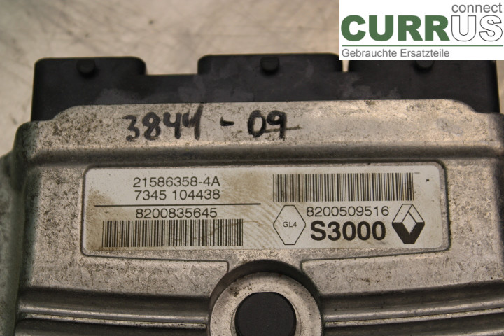 RENAULT MÉGANE II  06-08 Engine Control Unit (ECU) 8200509516 