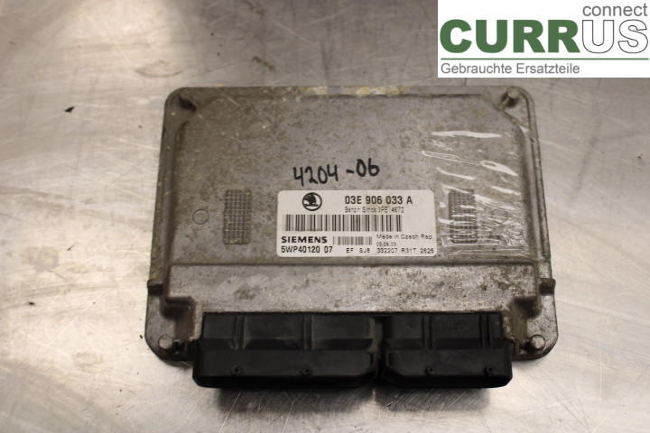 SKODA FABIA    99-07 Engine Control Unit (ECU) 03E906033A 