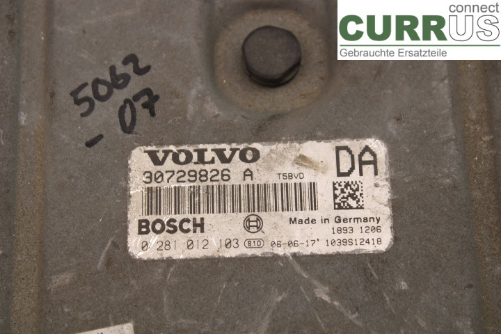 VOLVO V70 05-08 Engine Control Unit (ECU) 30729826A