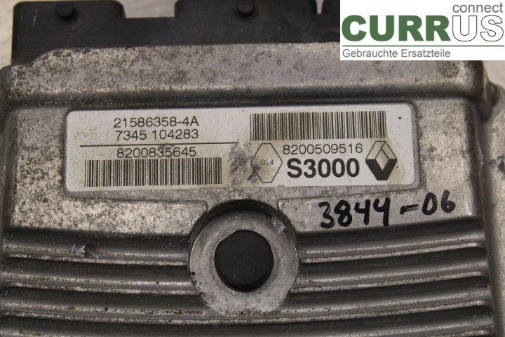 RENAULT MÉGANE II  06-08 Engine Control Unit (ECU) 8200509516 