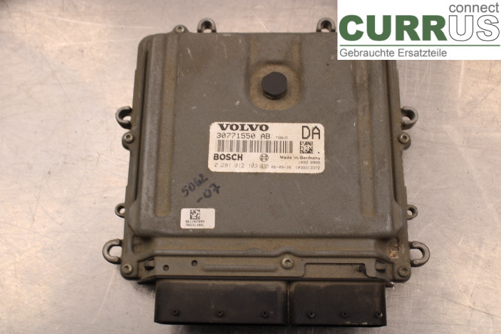 VOLVO V70      05-08 Engine Control Unit (ECU) 30771550AB 