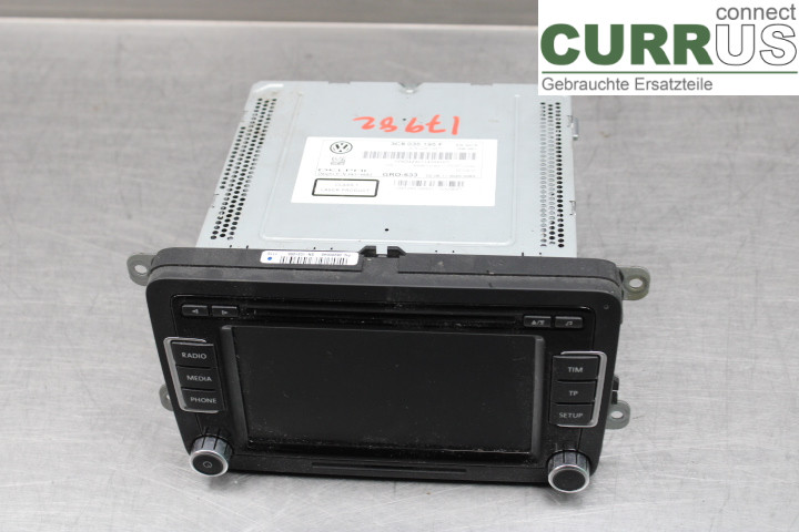 VW PASSAT  11-14 Radio CD / Multimedia panel 3C8035195F 2.0TDi/CFFB
