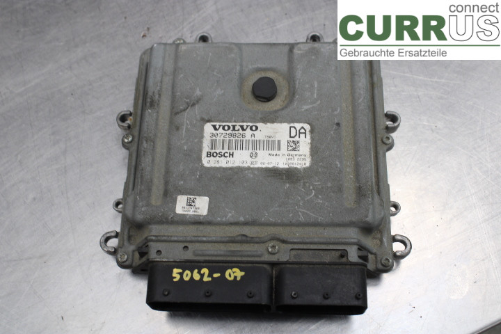 VOLVO V70 05-08 Engine Control Unit (ECU) 30729826A