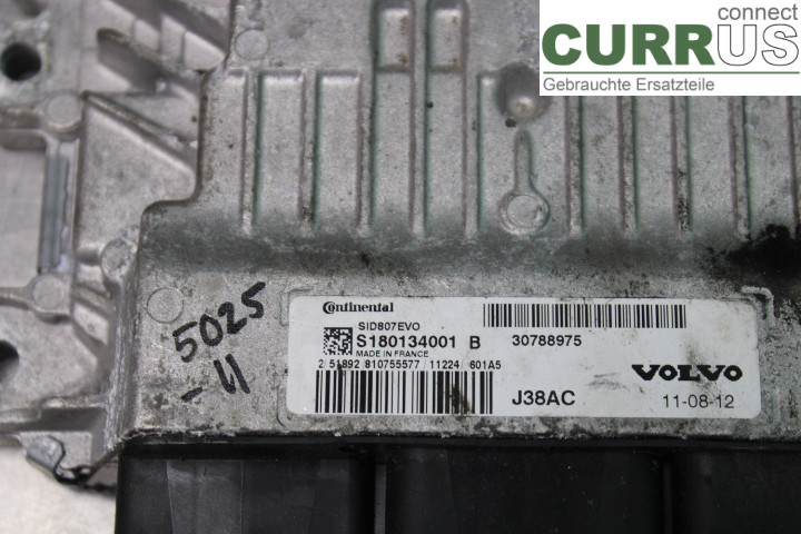 VOLVO V50      08-12 Engine Control Unit (ECU) 30788975 
