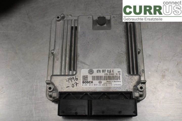 VW TRANSP/CARAVELLE 04-15 Motorens styreenhed (ECU) 070997016K 