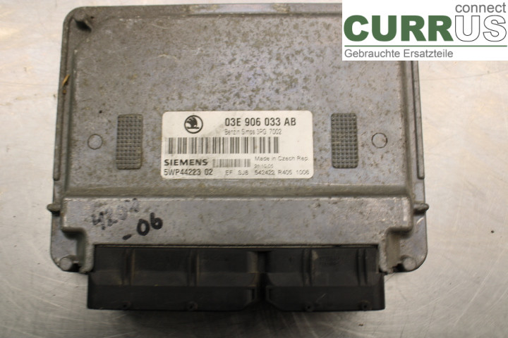 SKODA FABIA    99-07 Unité de contrôle moteur (ECU) 03E906033AB 