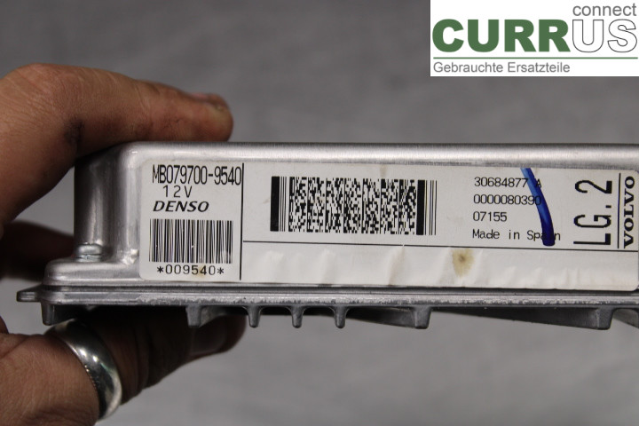 VOLVO V70 05-08 Engine Control Unit (ECU) 30684877A 2.4i/B5244S