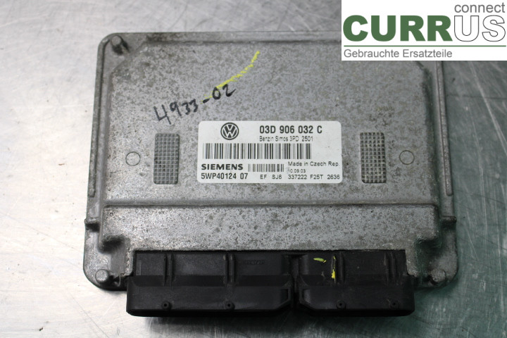 VW POLO       02-05 Motorens styreenhed (ECU) 03D906032C 