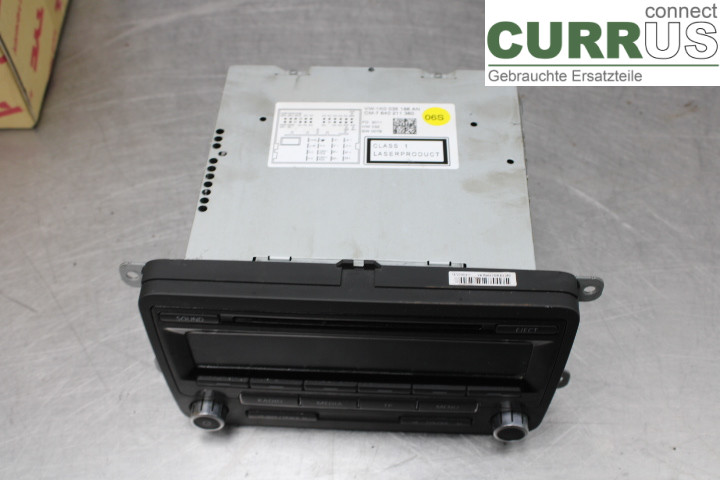 VW GOLF VI     09-13 Radio CD / Multimedia panel  1.6i/CMXA