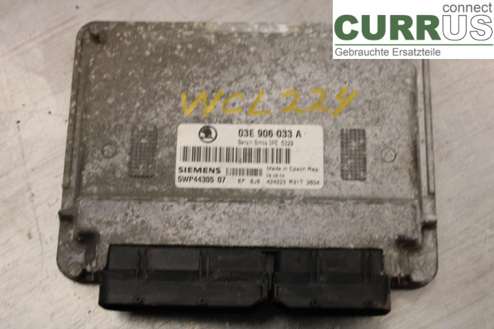 SKODA FABIA    99-07 Engine Control Unit (ECU) 03E906033A 1.2/AZQ