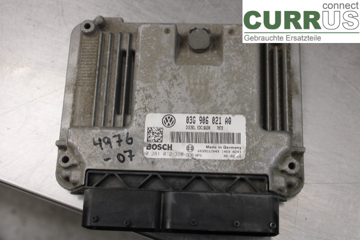 VW CADDY      04-10 Sterownik silnika (ECU) 03G906021AQ 