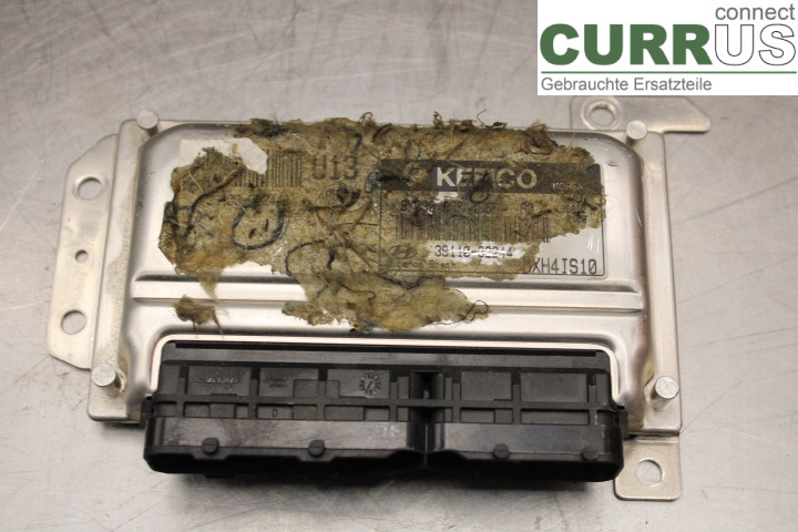 HYUNDAI i30   07-12 Engine Control Unit (ECU)  