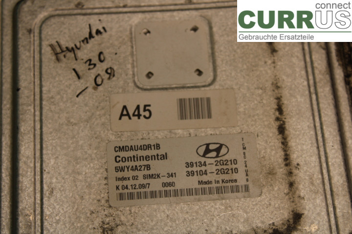 HYUNDAI i30   07-12 Engine Control Unit (ECU)  