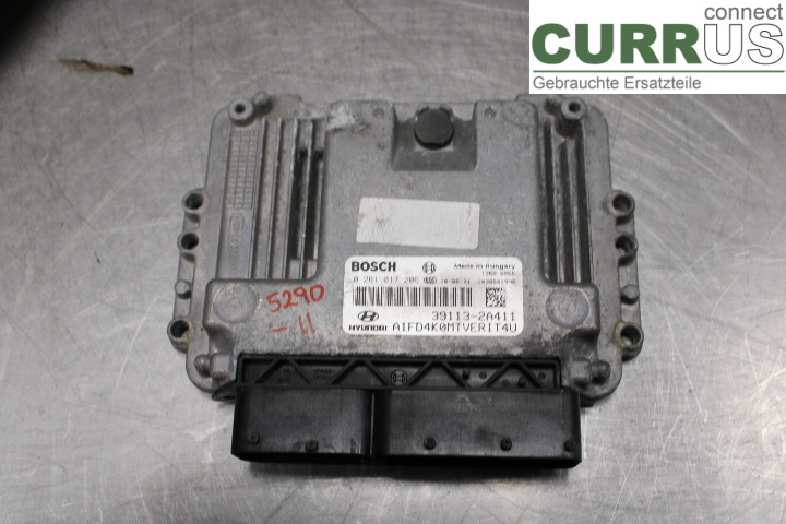 HYUNDAI i30   07-12 Engine Control Unit (ECU) 391132A411 