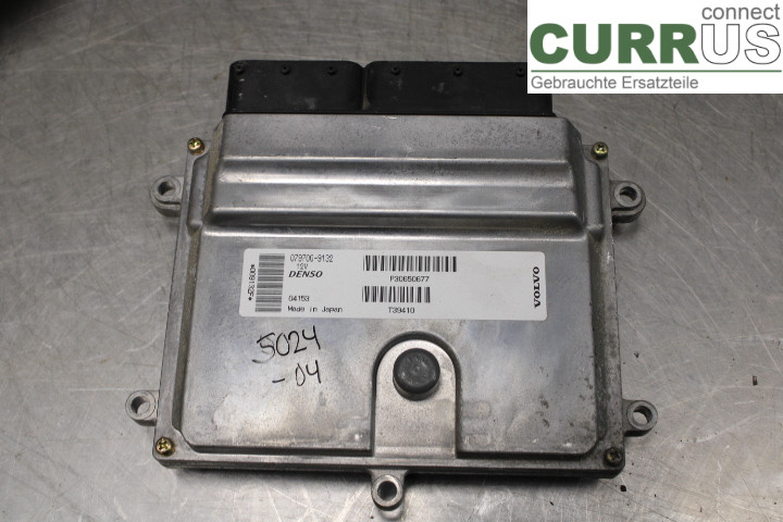 VOLVO V50      04-07 Motorsteuergerät (ECU) 30650677 