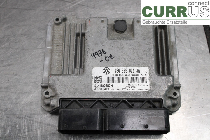 VW CADDY      04-10 Unité de contrôle moteur (ECU)  
