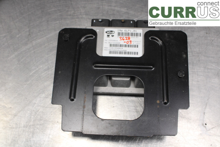 PEUGEOT 307     01-05 Engine Control Unit (ECU)  