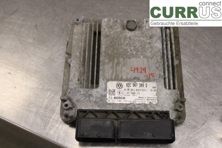 VW PASSAT 11-14 Engine Control Unit (ECU)