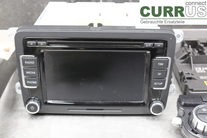 VW PASSAT  11-14 Radio CD / Multimedia panel  2.0TDi/CFFB