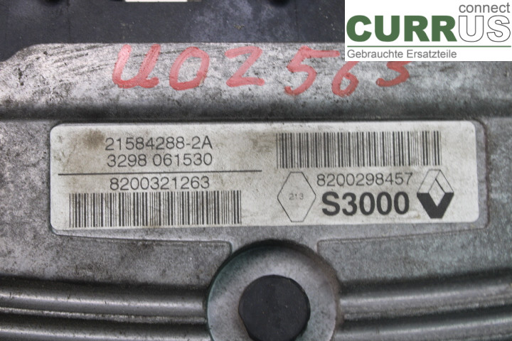 RENAULT MÉGANE II  03-05 Motorsteuergerät (ECU) 8200321263 K4M-760