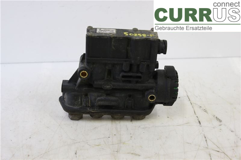 Volvo FH AC control unit 21083657 D13C460