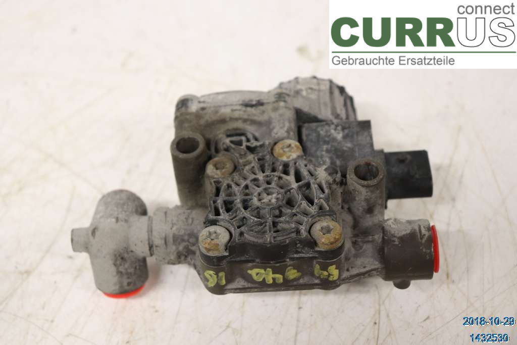 Volvo FH AC control unit 21327360 D16K650