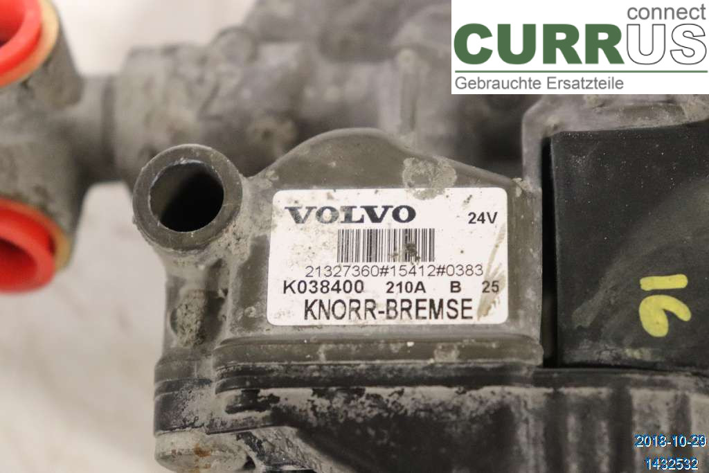 Volvo FH AC control unit 21327360 D16K650