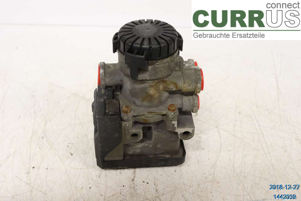 Scania 4-serie AC control unit 1879275 DC12 01 L01/420