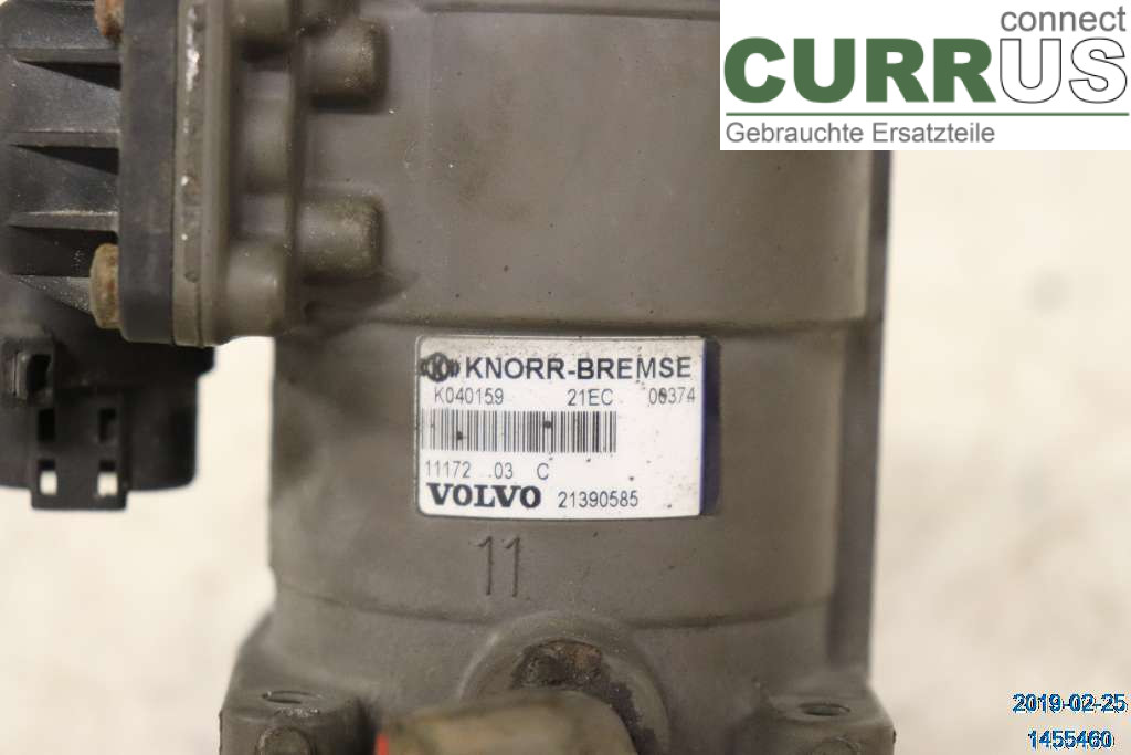 Volvo FH AC control unit 21390585 D13C460