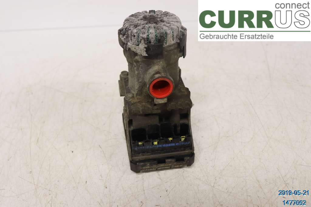 Volvo FH AC control unit 21122034 D13C460