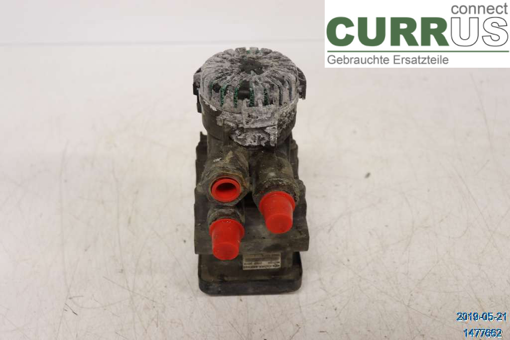 Volvo FH AC control unit 21122034 D13C460