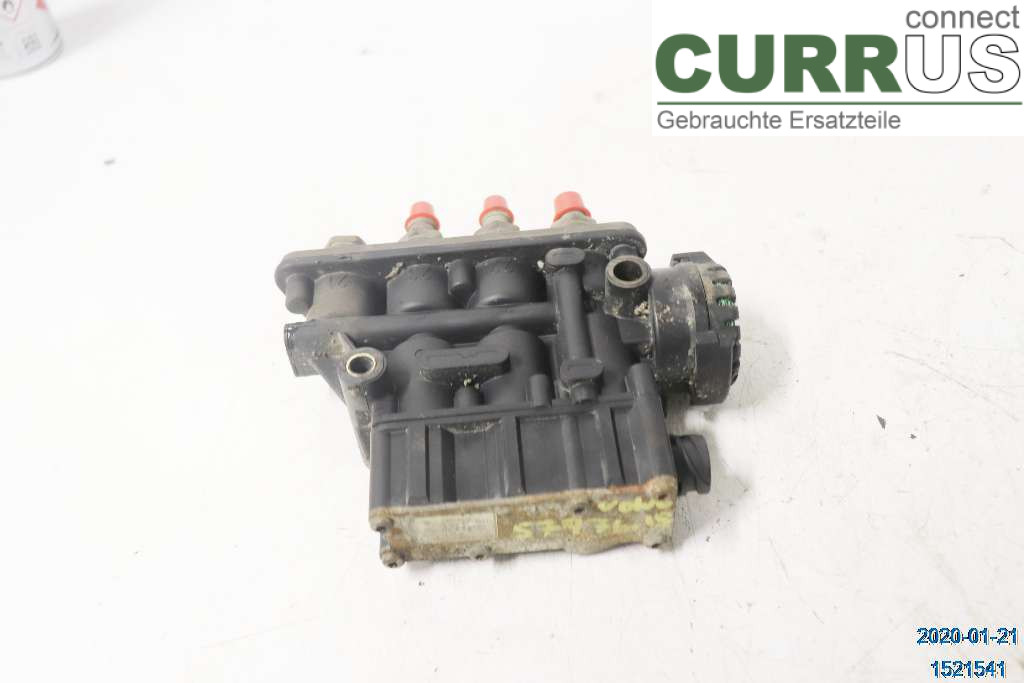 Volvo FH AC control unit 21083657 D13K460