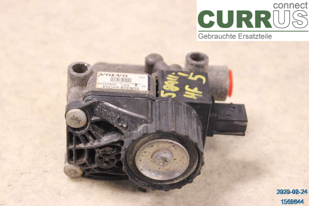 Volvo FH AC control unit 21327360 D13K540