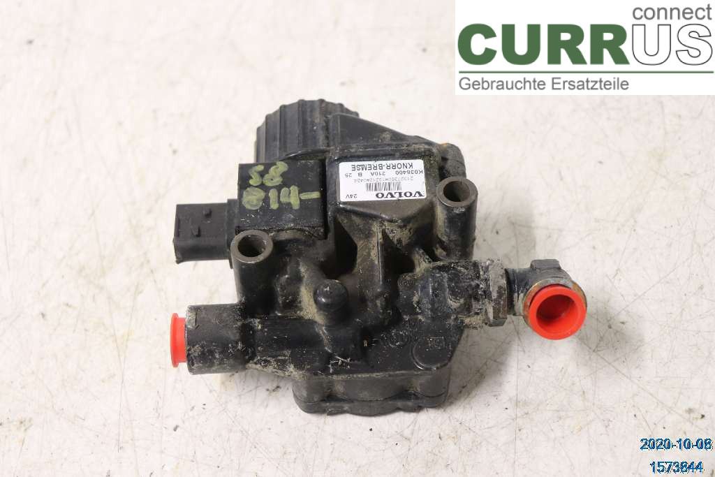 Volvo FH AC control unit 21327360 D16G600