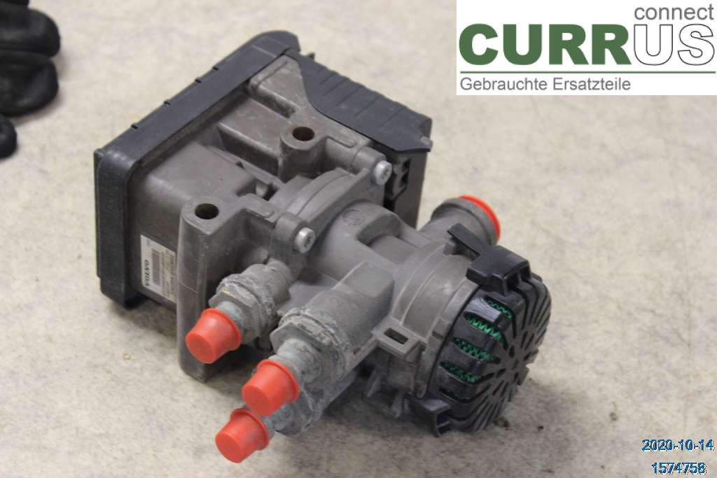 Volvo FH AC control unit 21114974 D16G600
