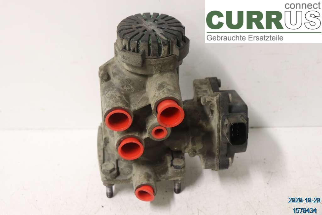 Volvo FH AC control unit 23166657 D13K460